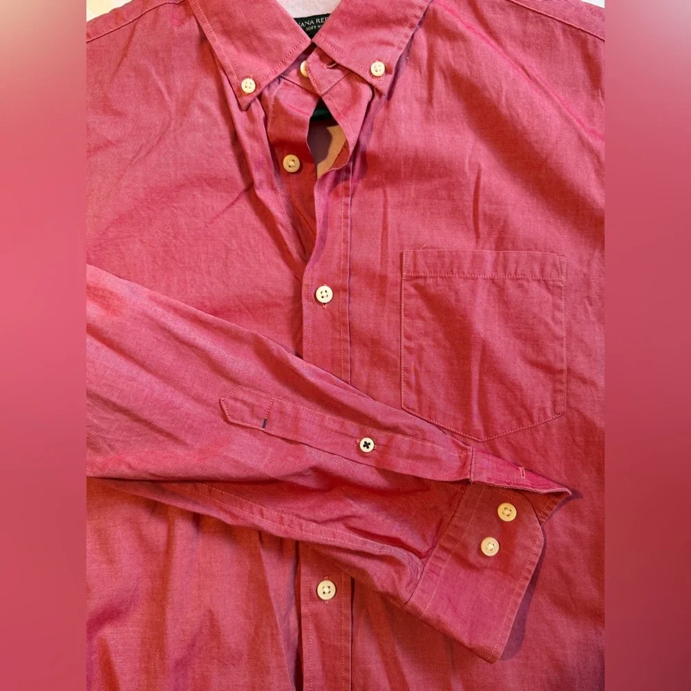 Banana Republic Men's Red Casual Button-Down Shirt
